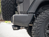 عادم خلفي من سلسلة Rebel مقاس 2.5 بوصة 409 SS من aFe مع أطراف سوداء لسيارة Jeep Wrangler (JL) V6 سعة 3.6 لتر موديل 18-19